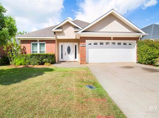 122 Cypress Ln, Fairhope, AL 36532