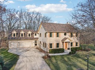 12222 W Whitaker Ave, Greenfield, WI 53228