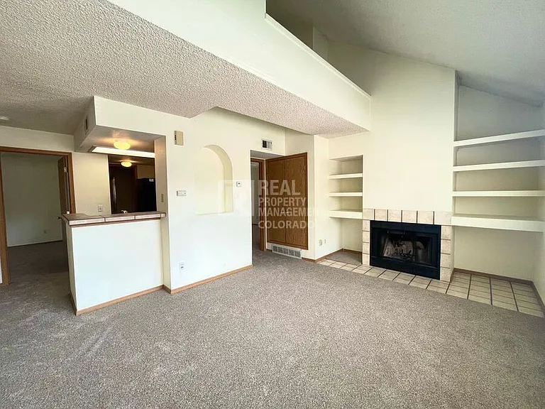 4933 S Carson St #103 — Photo 3