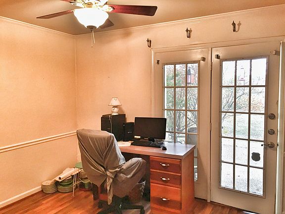 4th image of 238 Westfield Dr
