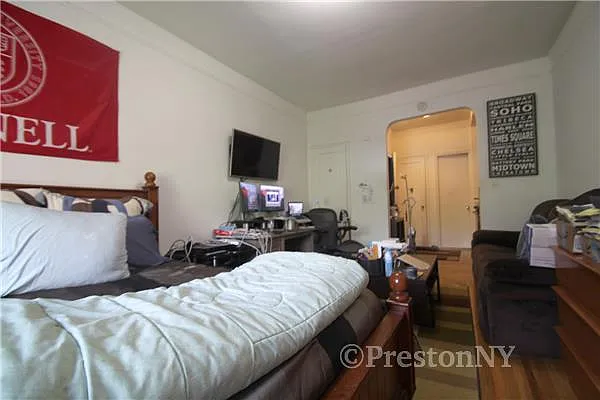 Rented by JM Preston Properties LLC | media 31