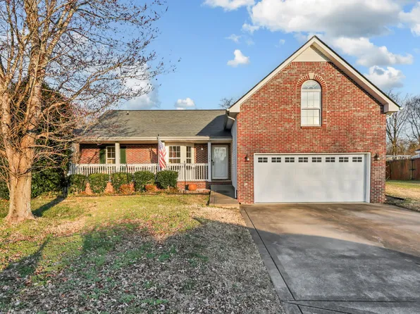 1373 Ambleside Dr, Clarksville, TN 37040