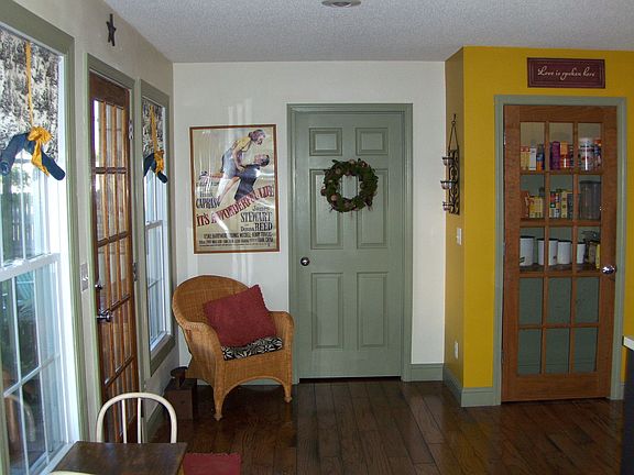 5th image of 1366 Boxwood Dr