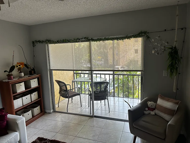 450 NW 20th St #209 — Photo 19