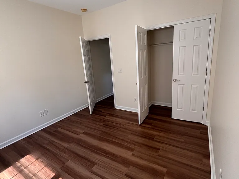 7 Thornwood Ct — Photo 17