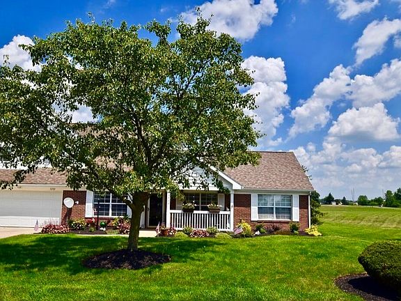 3rd image of 1202 Old Pond Dr