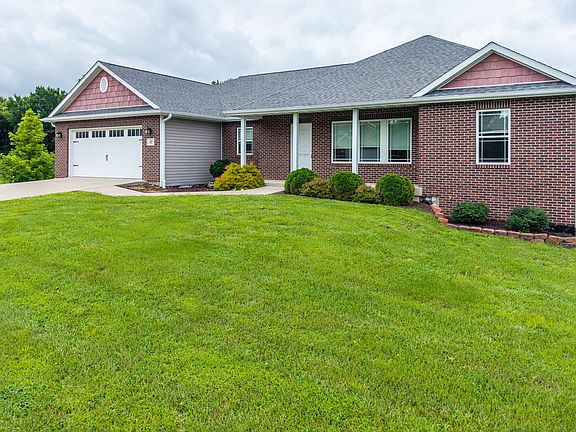 3rd image of 50 Sterling Brock Dr