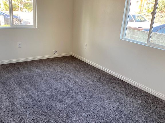 5th image of 604 W Regent St