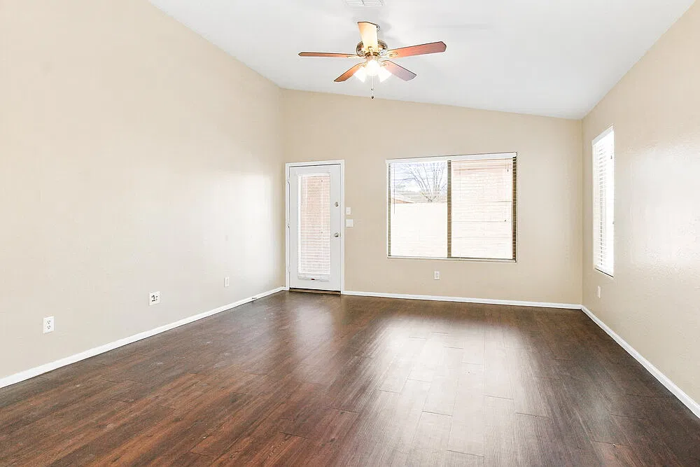 4 bed, 2.0 bath, 1770 sqft, $2,045 — Photo 4
