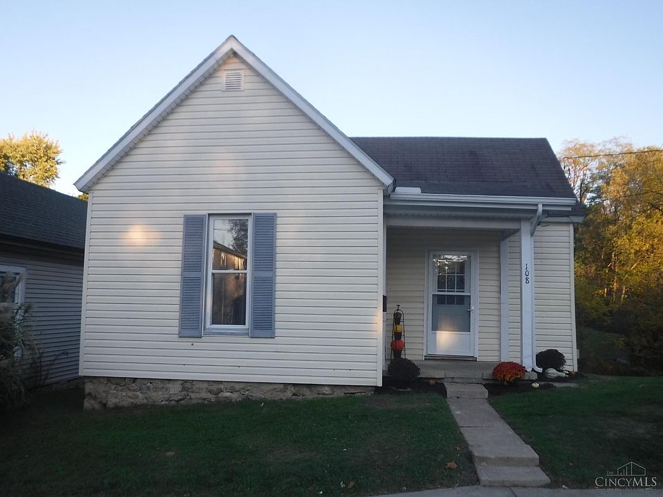 1st image of 108 Holmes St