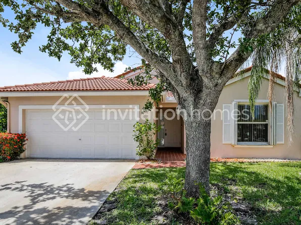16594 NW 7th St, Pembroke Pines, FL 33028