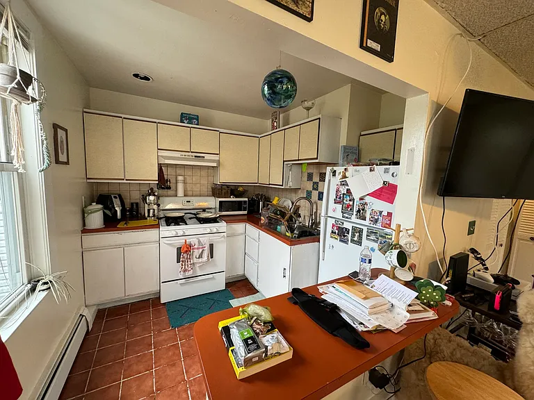 280 Cypress St #3 — Photo 16