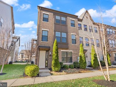 13650 Air And Space Museum Pkwy, Herndon, VA, 20171