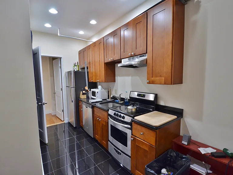 103 Hemenway St #5 — Photo 3