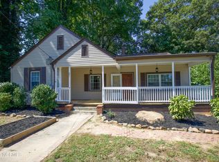 221 S Lake St, Robbins, NC 27325