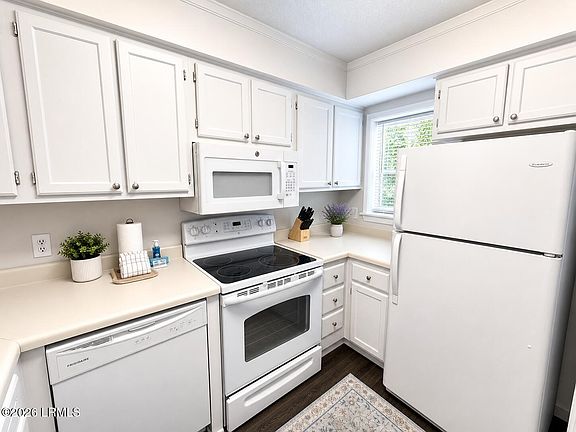 4th image of 663 William Hilton Parkway #2215