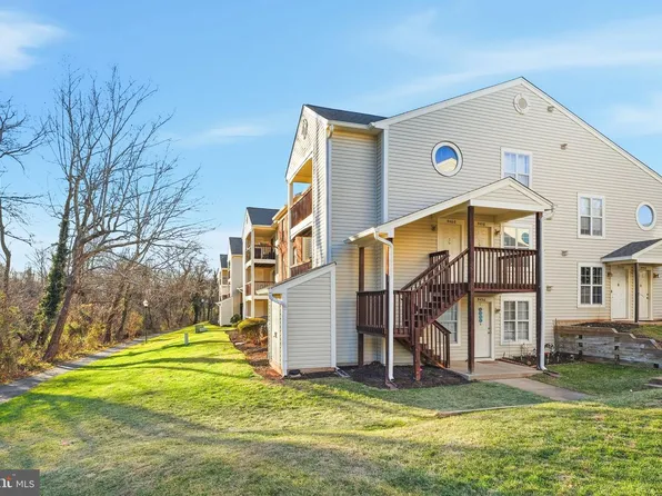 9458 Scarlet Oak Dr, Manassas, VA 20110