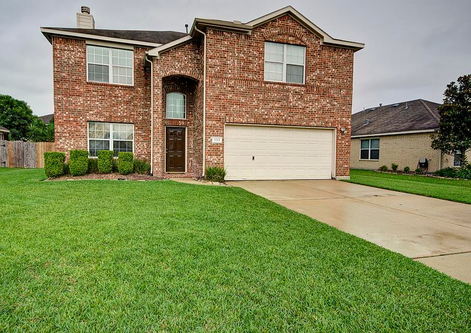 1st image of 2115 Goldfinch Ln