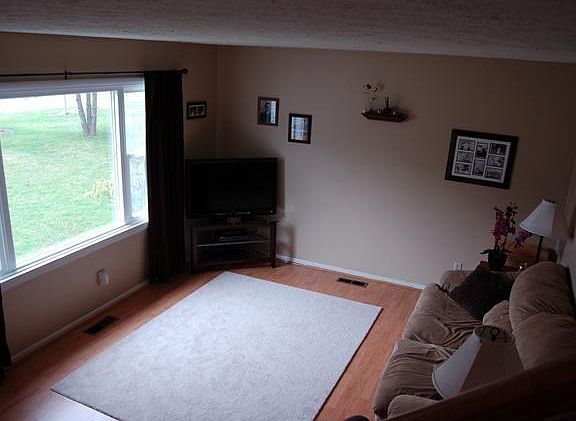 3rd image of 5751 Clover Meadow Ln
