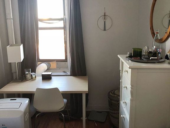4th image of 364 S 1st St APT 12A