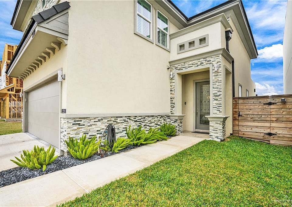 1st image of 2219 Corales St