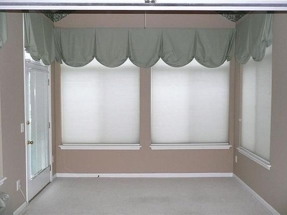 4th image of 3777 Sandtrap Cir