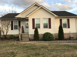 124 Cumberland Dr, Georgetown, KY 40324