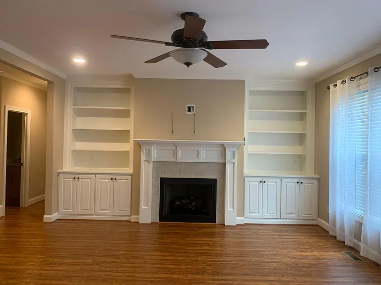 115 Falling Water Rd — Photo 3