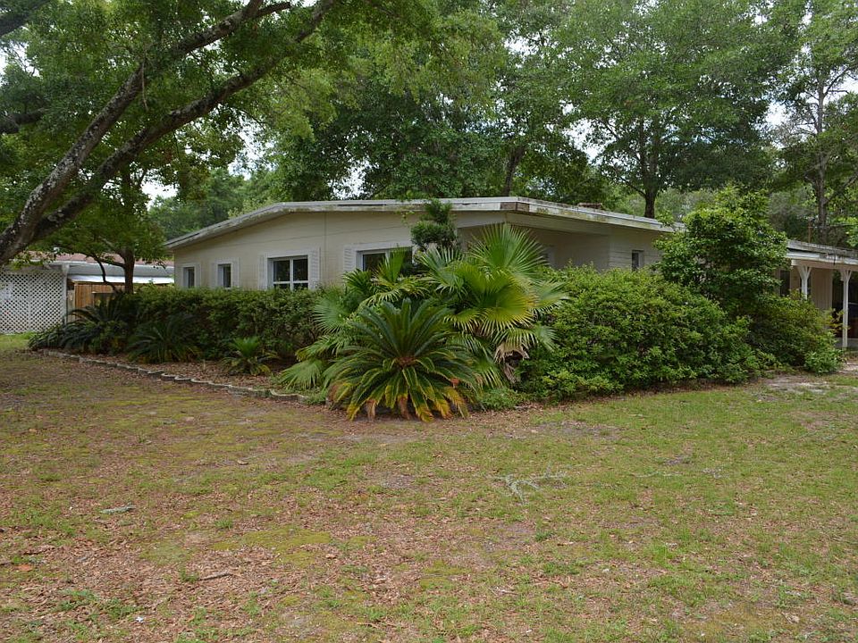 1st image of 46 Bay Dr NE