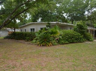 46 Bay Dr NE, Fort Walton Beach, FL 32548