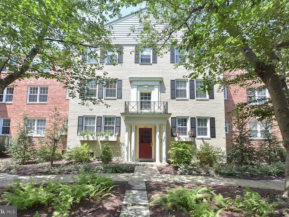 1st image of 1304 Belle View Blvd Suite B1