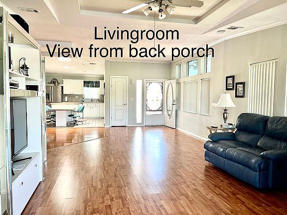 5th image of 1922 Swan Lake Ct