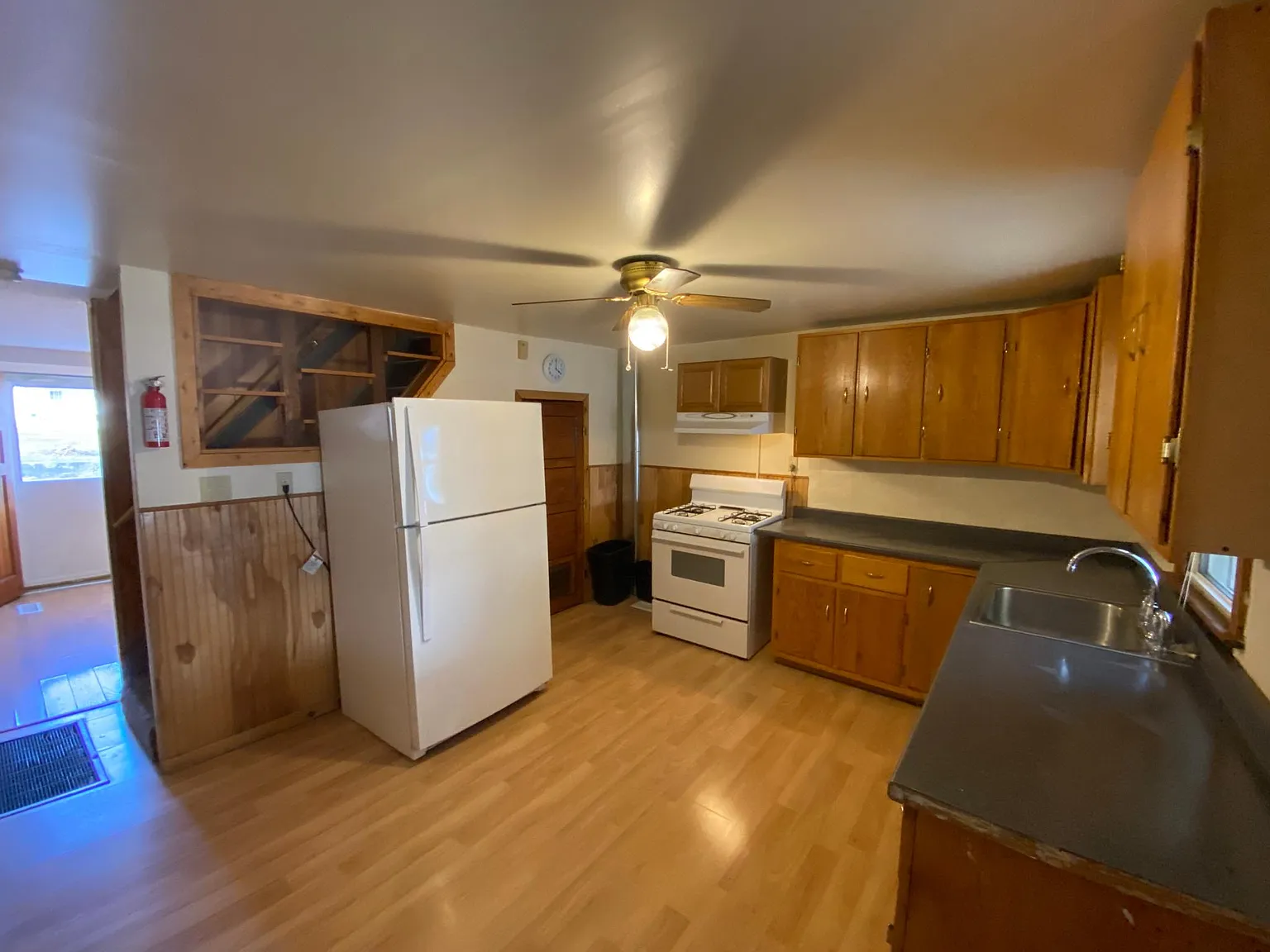 1518 Poplar Street — Photo 4