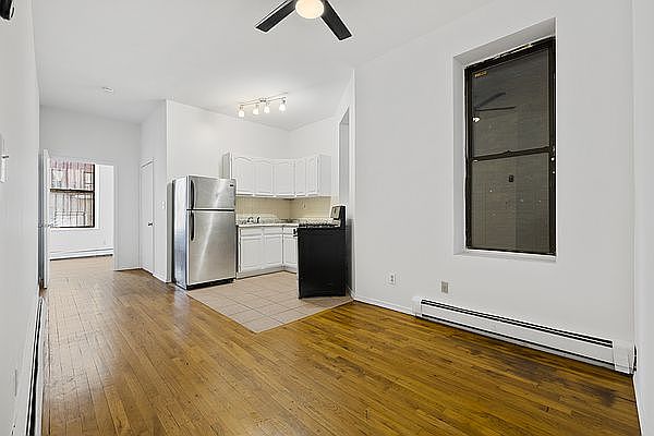 1st image of 276 Throop Ave APT 1D