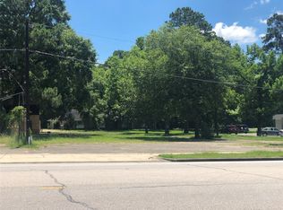 1300 N Frazier St, Conroe, TX 77301