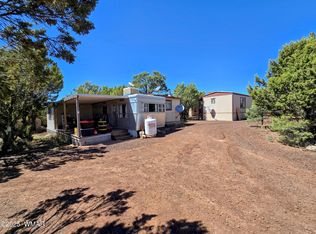 59 N 3133rd, Vernon, AZ 85940