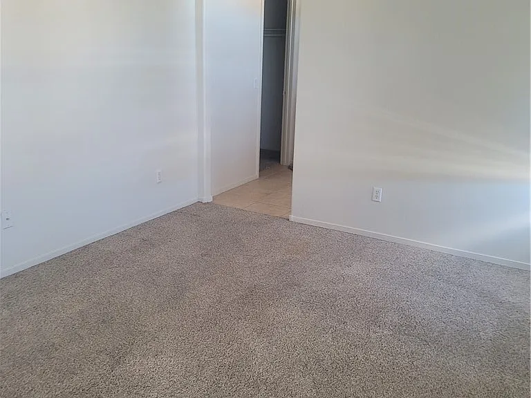 1432 Evening Song Ave — Photo 38