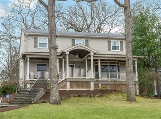 45 Afterglow Ave, Verona, NJ 07044