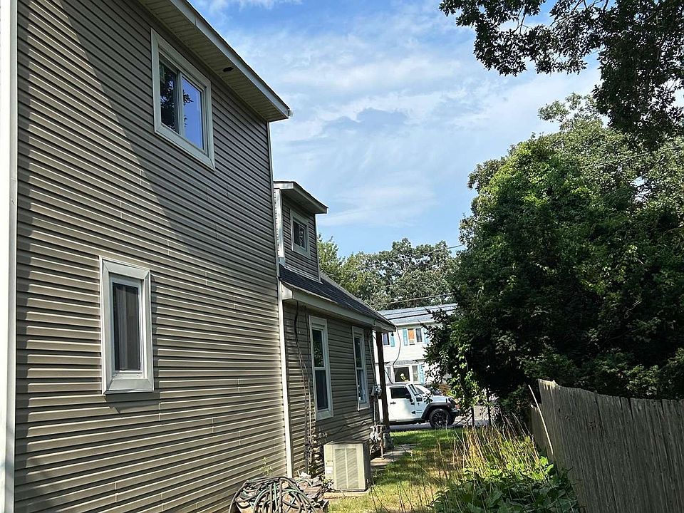 28 Dow Street, Central Islip, NY 11722 Zillow