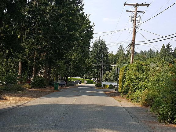 4th image of 1805 Madrona Point Dr