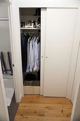 Rented by Manhattan Apartment Organization | media 81