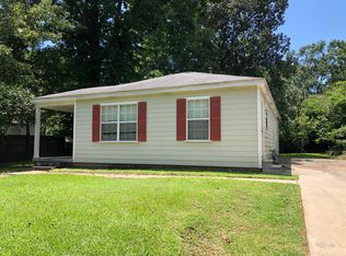 904 Eastwood Rd, Natchez, MS 39120