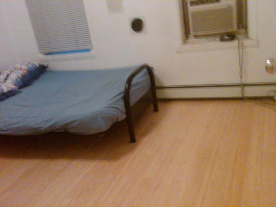 1st image of 12916 20th Ave APT 1