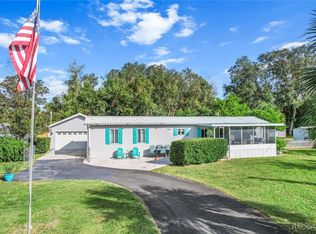 7059 W Jackson Ln, Homosassa, FL 34448