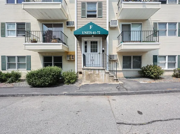 1261 Church St APT 69, New Bedford, MA 02745