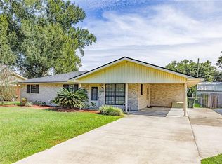 806 Kenney St, Houma, LA 70364