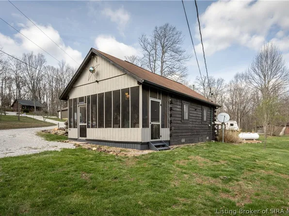 3198 N Happy Hollow Road, Birdseye, IN 47513