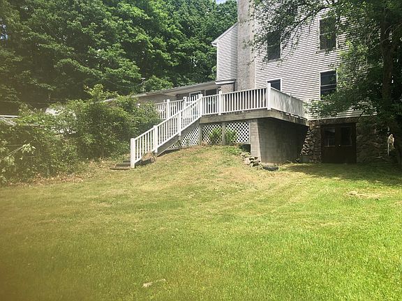 2nd image of 1059 Carter Rd
