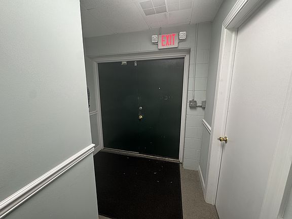 2nd image of 127B W Main St #1