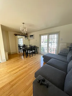 Rented by Oxford Property Group | media 27